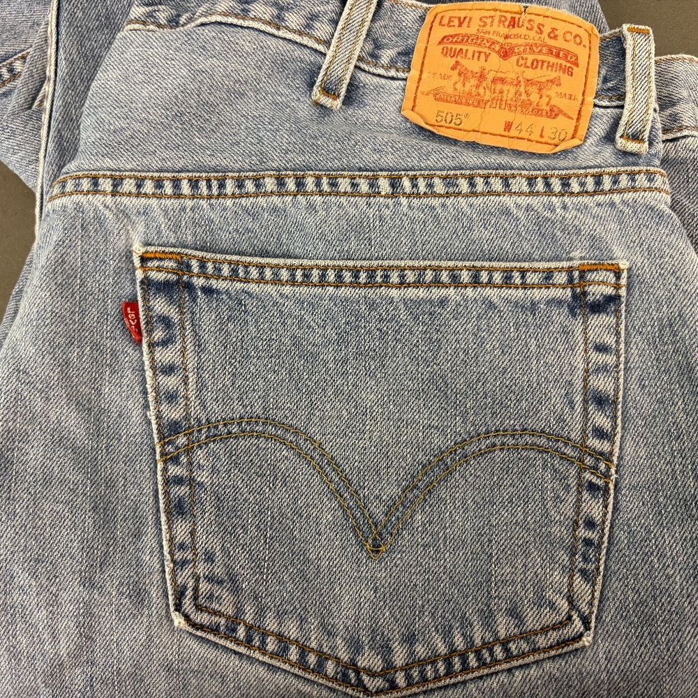 Levi's 505 Jeans Men's Size 44 X 30 Regular Fit Light Wash